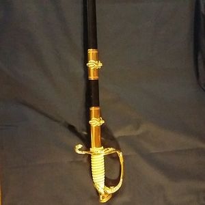 VANGUARD NAVY OFFICER MILITARY SWORD WITH SHEATH